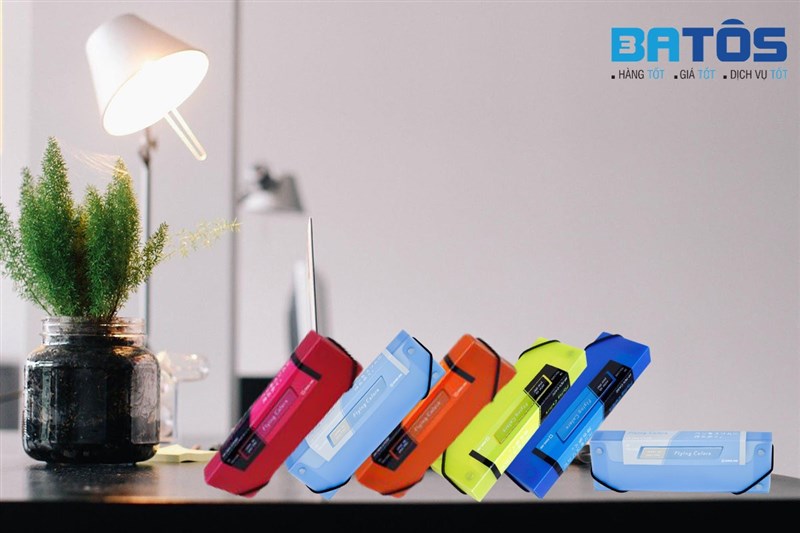 Hộp bút nhựa – Người bạn trung thành của sự gìn giữ