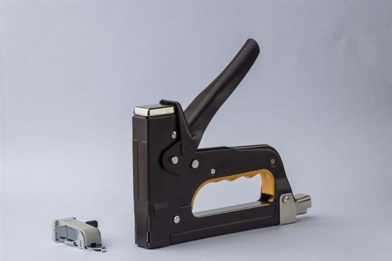 Súng bắn ghim dùng để làm gì và hướng dẫn cách sử dụng đúng chuẩn