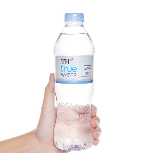 Thùng 24 chai nước tinh khiết TH true WATER 500ml - Hàng chính hãng, date xa