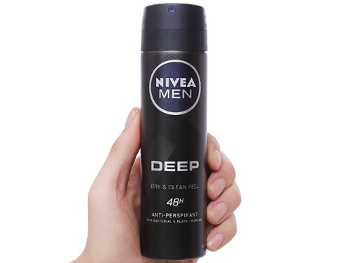 Xịt Ngăn Mùi NIVEA MEN Deep Than Đen Hoạt Tính 150 ml - 80027