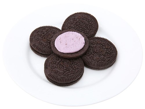Bánh quy socola Oreo nhân kem lạnh việt quất 119.6g/ gói