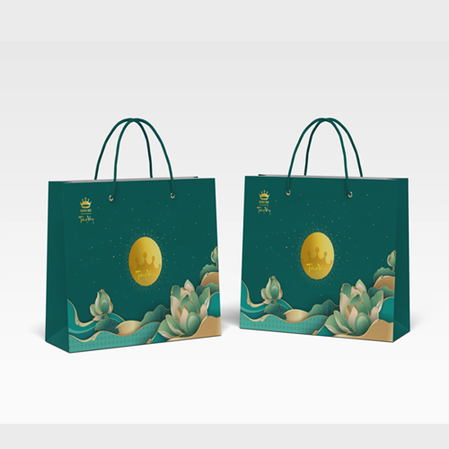 Bánh Trung Thu Kinh Đô Trăng Vàng Pha Lê Vạn Phúc 8 bánh x 80g