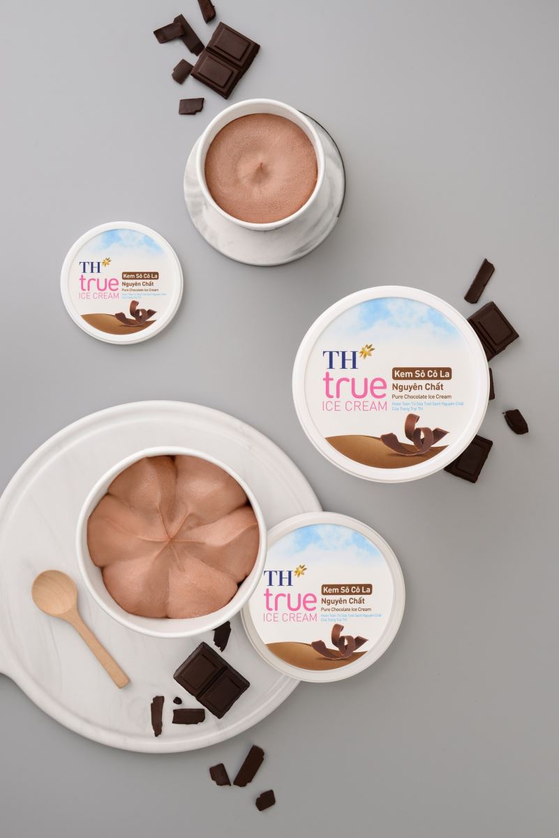 Giải nhiệt mùa hè với kem TH True Ice Cream