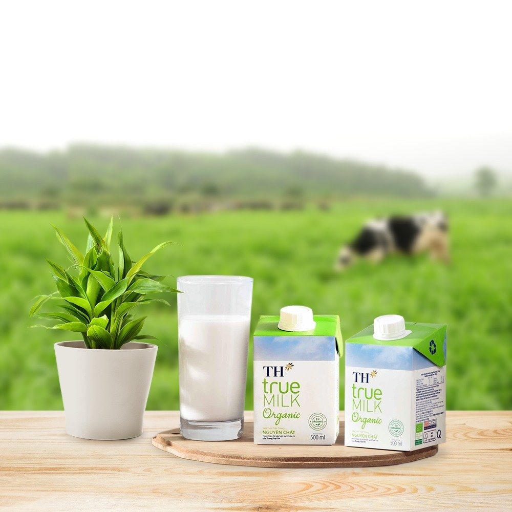  Batos - Chuyên phân phối thùng sữa TH True Milk các loại giá sỉ