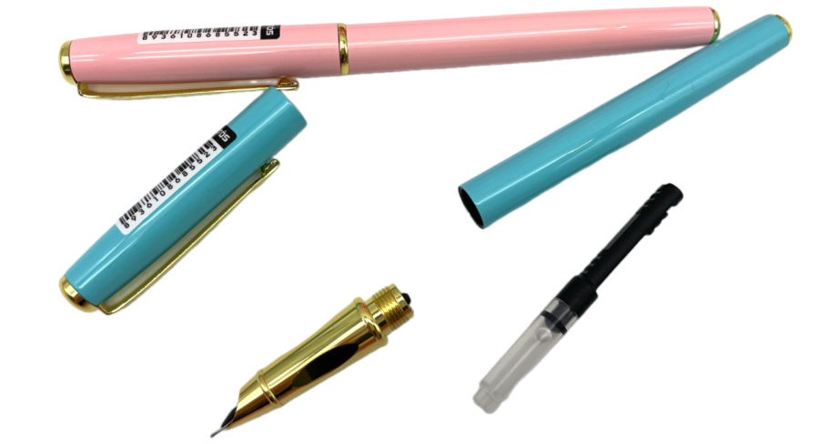 Nét bút mềm mại, lướt nhẹ trên giấy cùng bút máy Spinkle Batos